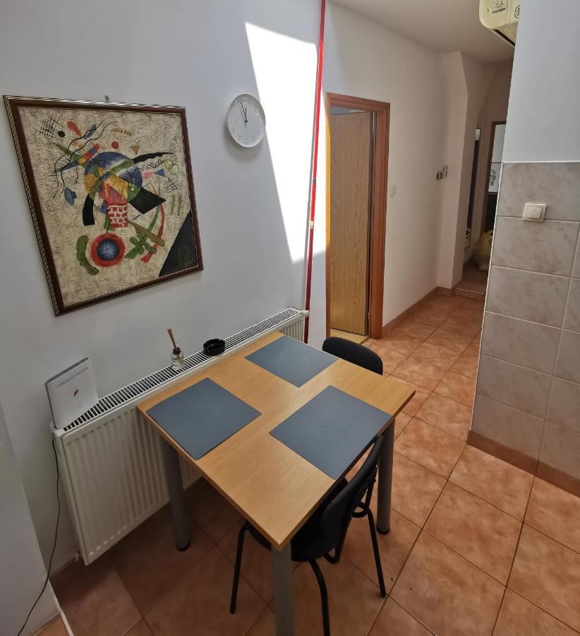 Central Apartment City Zagreb Dış mekan fotoğraf